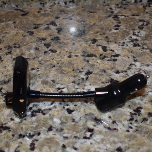 Guanda Bluetooth FM Transmitter for Car - RM 100 - Picture 4 of 4